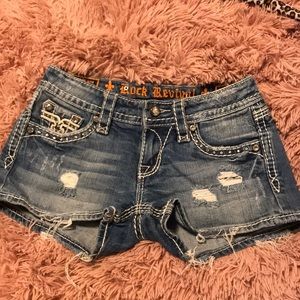 Light Rock revival shorts